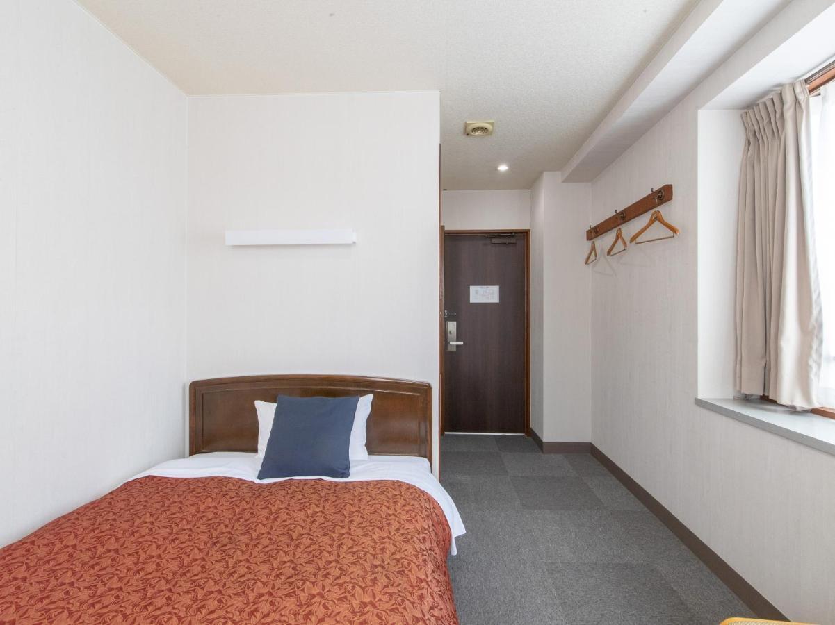 Tabist Rays Hotel Yakata Miyazaki Bagian luar foto